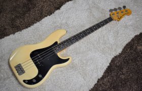 Fender Precision Bass